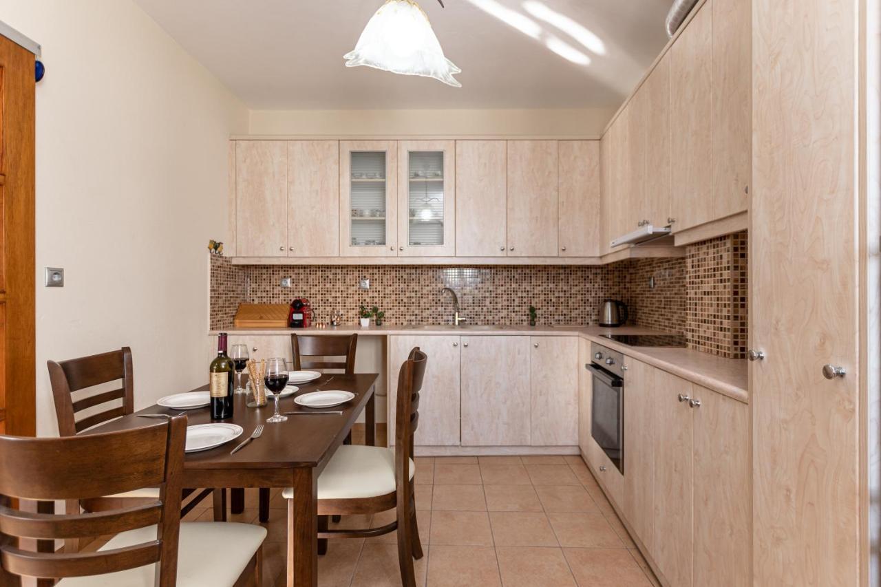 Nick & Debbie'S Two-Storey Apartment Mélanes المظهر الخارجي الصورة